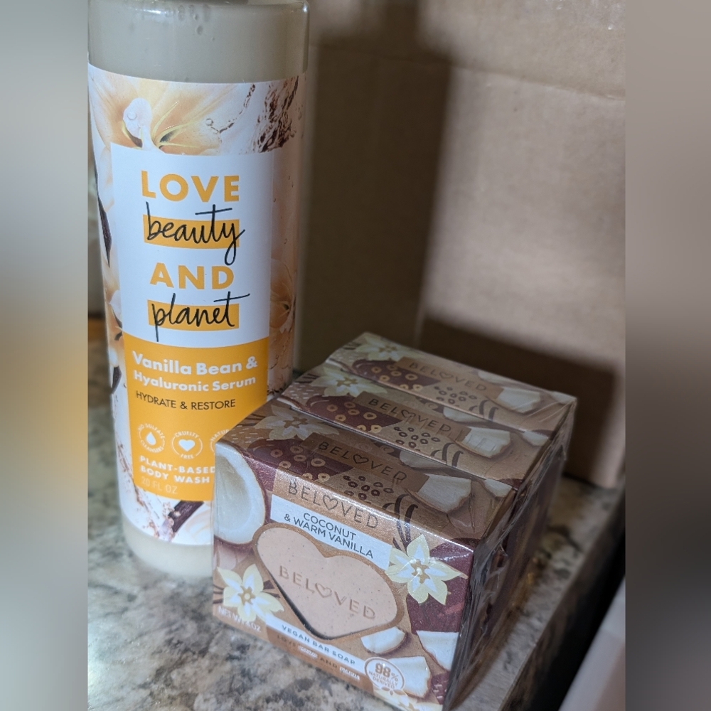 Soap & Body Wash Bundle! 🥥